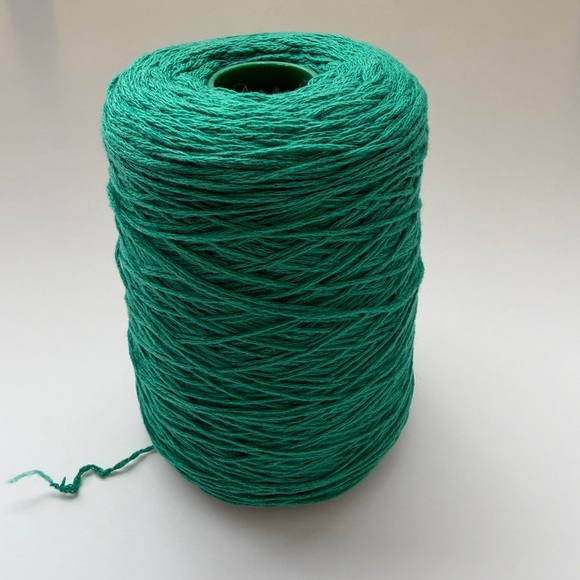 100% Cashmere yarn on cone DK Biagioli Modesto Color Green 470g - Picture 4 of 5